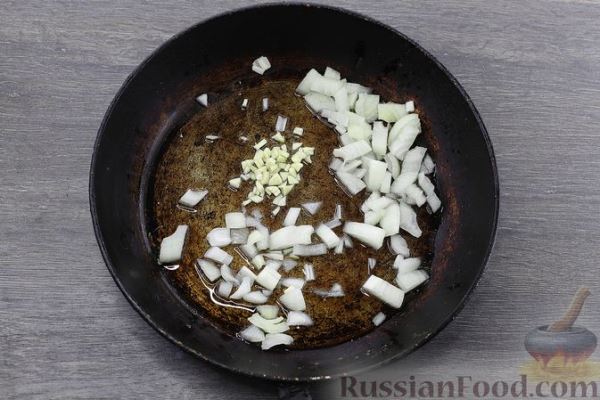 Макароны с тунцом и маслинами в сливочном соусе